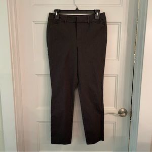 NWOT Old Navy Dark Gray Pixie Ankle Pants